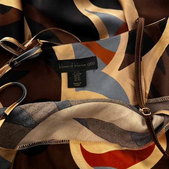 House of Harlow 1960 Abstract Fitted Slip Dress - Picture 4 of 4